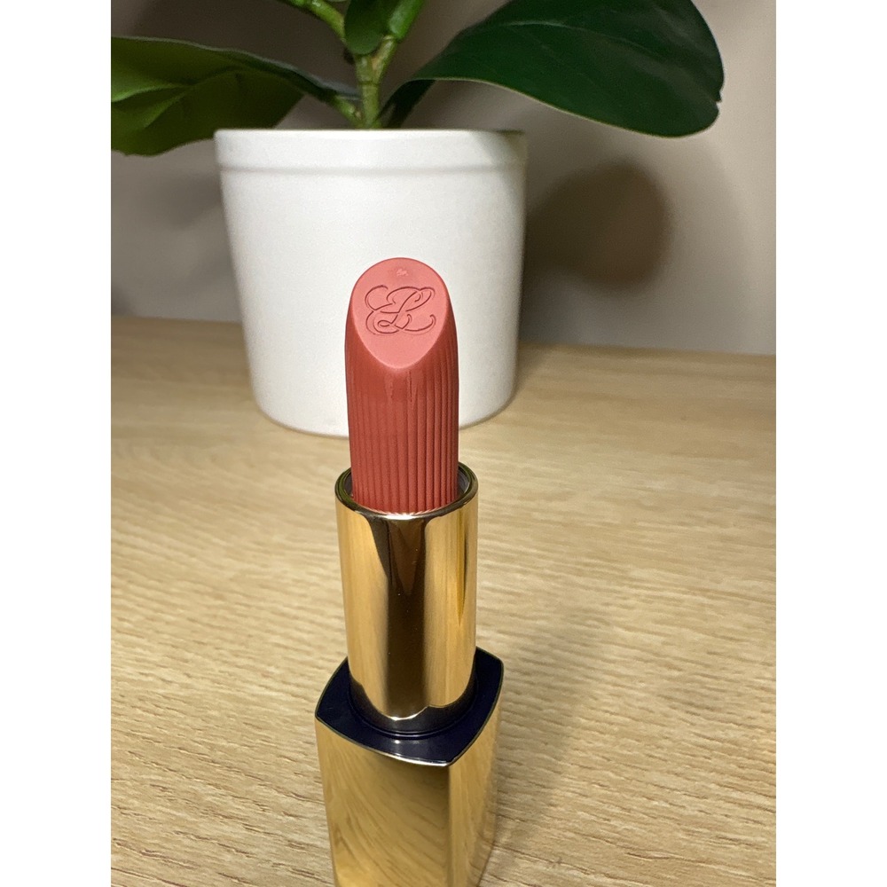 Estee Lauder Pure Color Matte Lipstick 681 Lure You In Refillable 0.12oz New Box - Picture 2 of 6